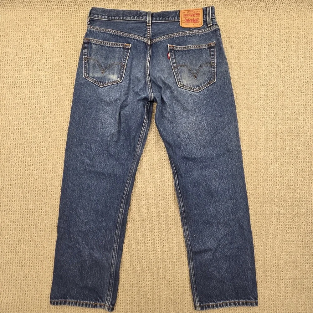 Levis 505 Regular Fit Jeans Mens 36x30 Medium Wash Blue Straight Leg Denim Y2K